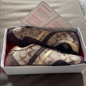 Coach sz 11 Joss Brown Signature Canvas and Suede Lace-Up Sneakers